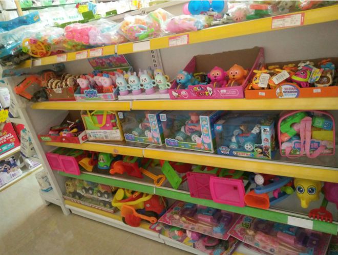 2022年玩具行业承压 业绩下滑、裁员减负的挑战与反思